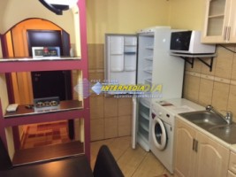3-camere-decomandat-mobilat-si-utilat-in-centru-13
